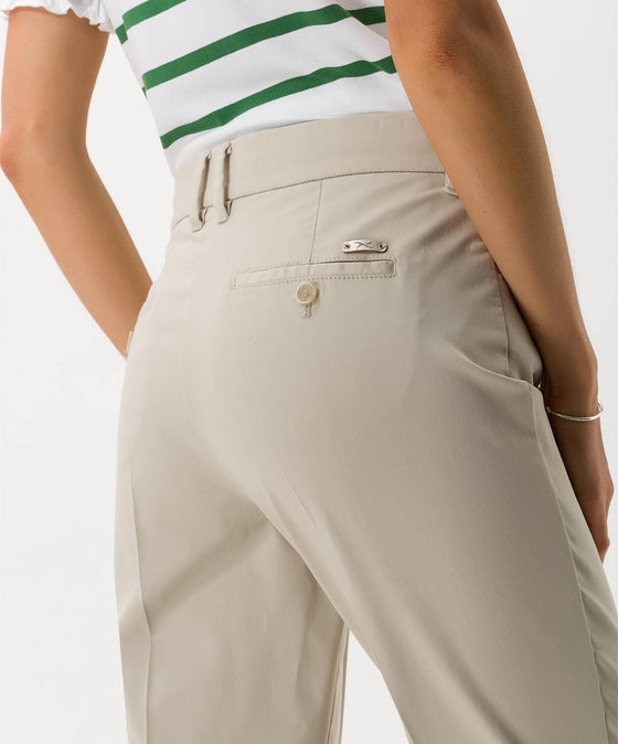 BRAX - Mara Sun - Pantalon capri de coton satin - LE CAPITAINE D'A BORD