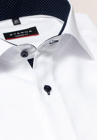 White long sleeve men’s dress shirt, modern fit, with contrast polka dot inner collar.