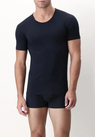 Men's solid black crew neck short sleeve fitted t-shirt